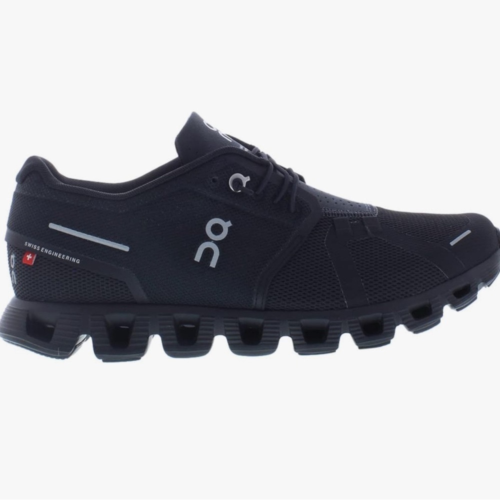 On Men’s Cloud 5 All Black